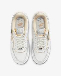 NIKE DV7449100