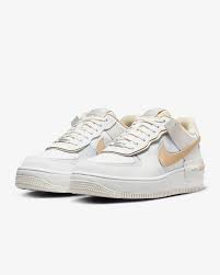 NIKE DV7449100