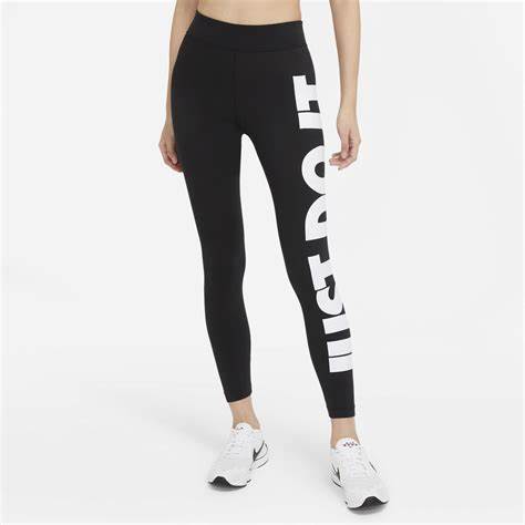 NIKE ▼
