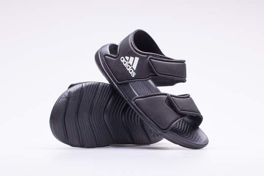 ADIDAS ▼