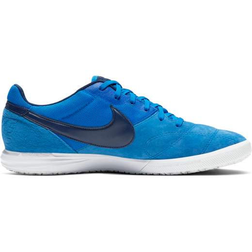 NIKE ▼