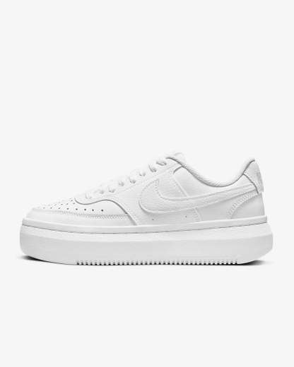 NIKE ▼