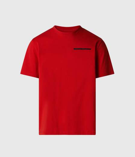 T-SHIRT CON LETTERING