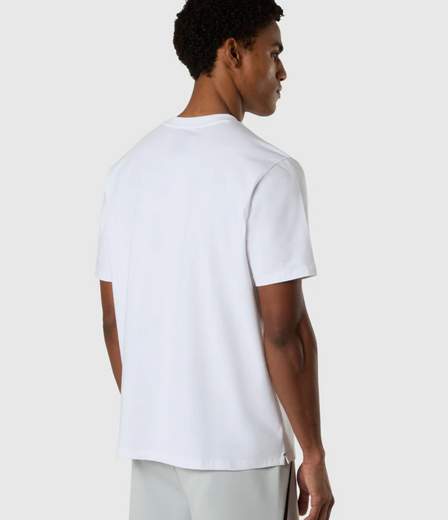 T-SHIRT CON LETTERING