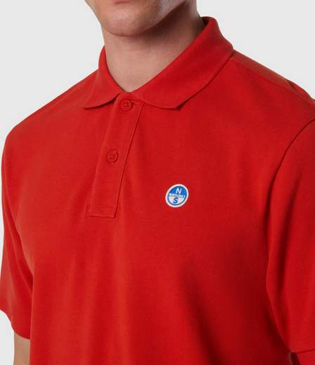 POLO CON PATCH LOGO