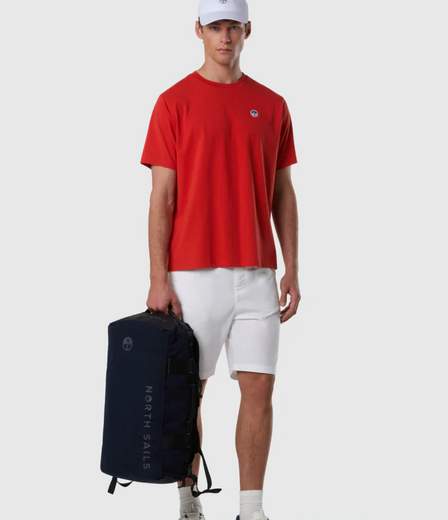 T-SHIRT CON PATCH LOGATA