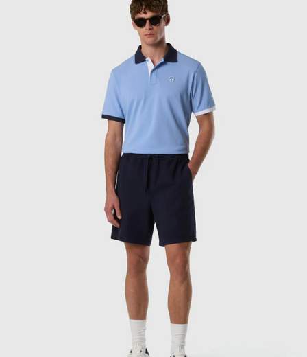 POLO CON DETTAGLI A CONTRASTO