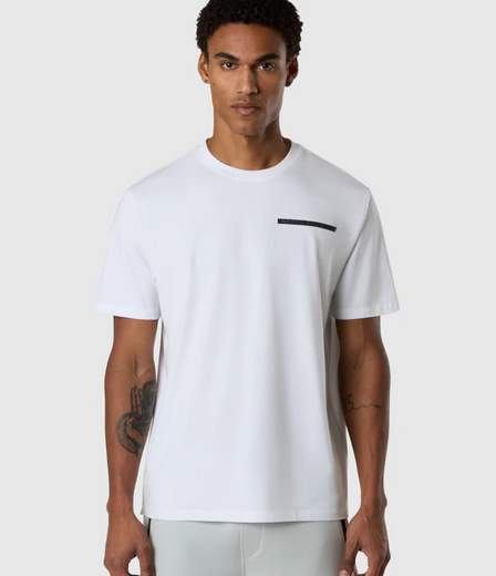 T-SHIRT CON LETTERING