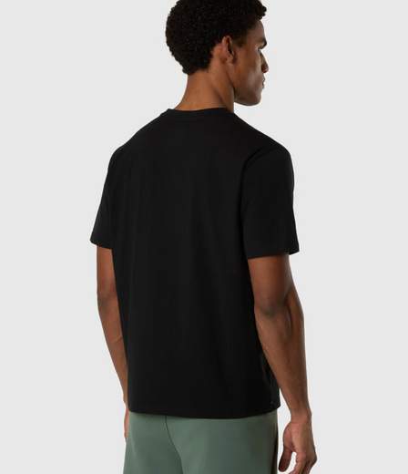 T-SHIRT CON LETTERING
