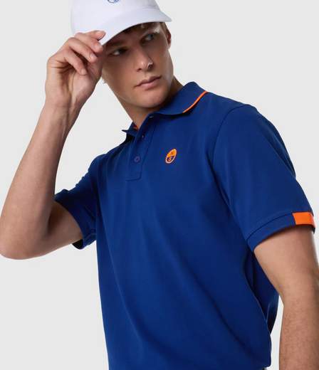 POLO CON DETTAGLI FLUO