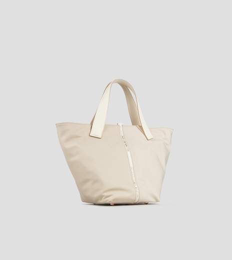 Alexander Smith LAURENMEDIUM