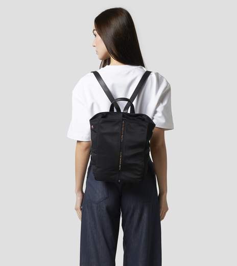 Alexander Smith DAISYZAINO