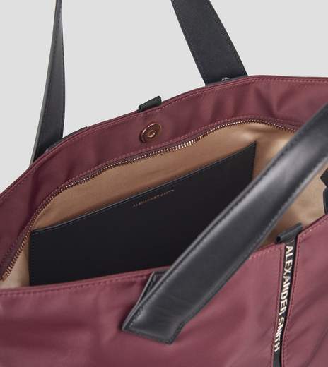 Alexander Smith LAURENMEDIUM