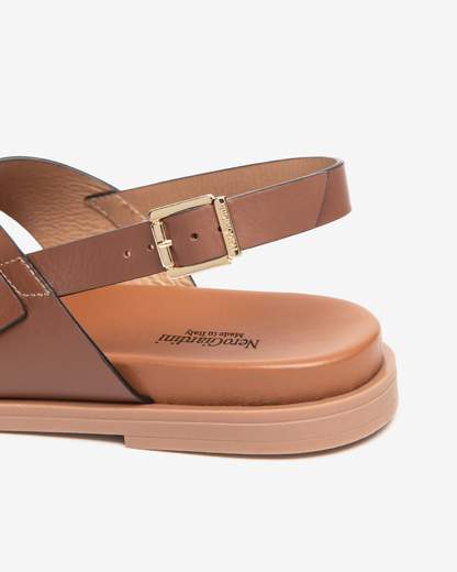 Nero Giardini E615933D