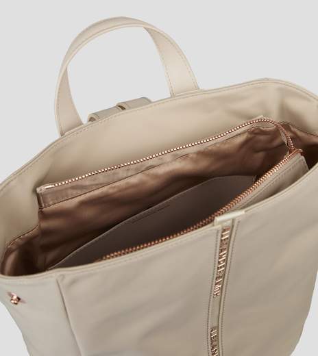 Alexander Smith DAISYZAINO