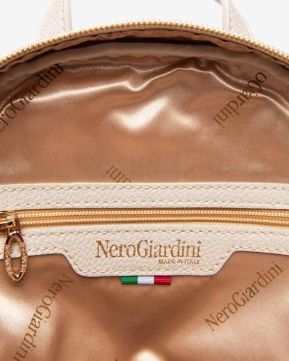 Nero Giardini E543961D