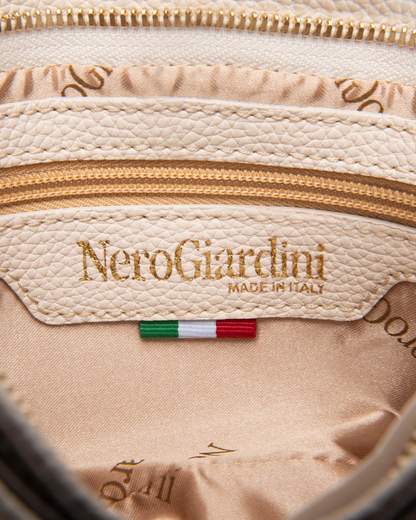 Nero Giardini E543925D