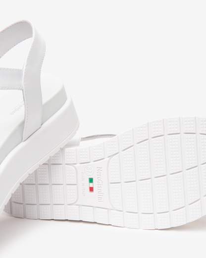 Nero Giardini E513703D