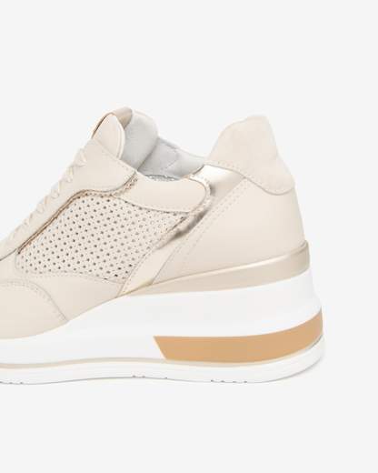 Nero Giardini E615234D