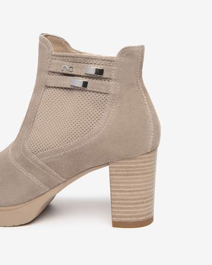 Nero Giardini E615081D