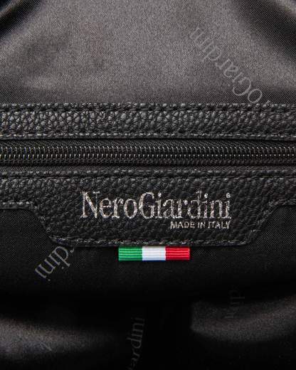 Nero Giardini E543961D