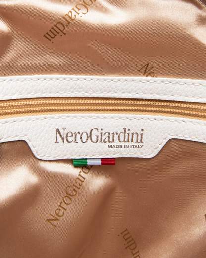 Nero Giardini E543961D