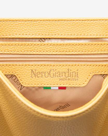 Nero Giardini E644191D