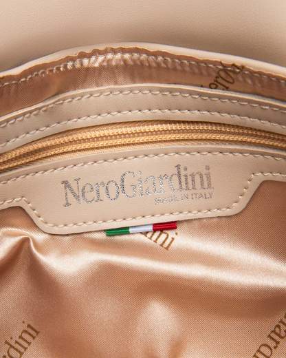 Nero Giardini E543801DE