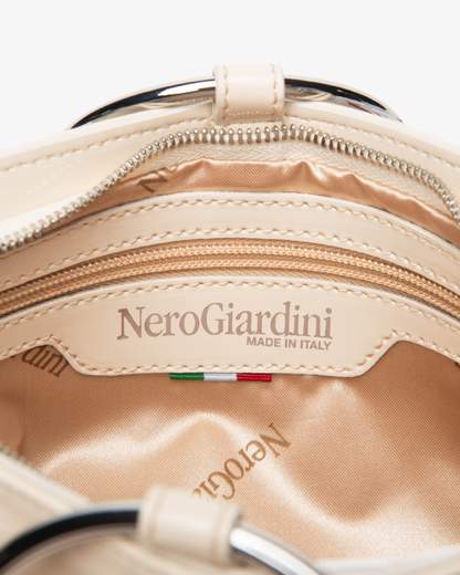 Nero Giardini E644129D