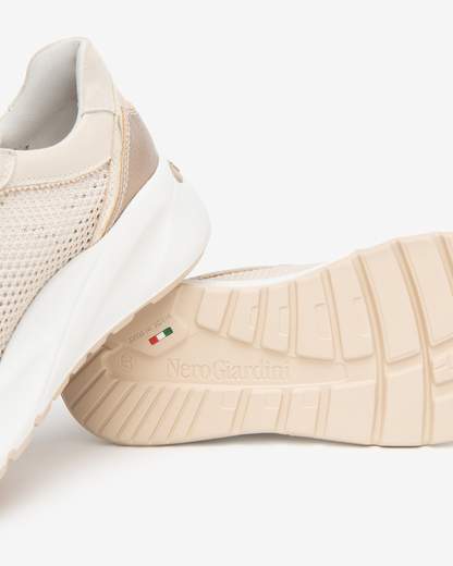 Nero Giardini E615180D