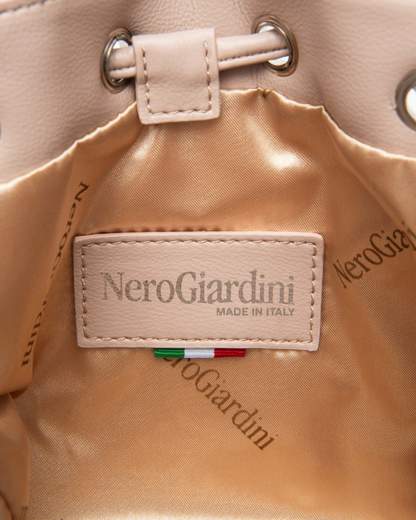 Nero Giardini E644125D