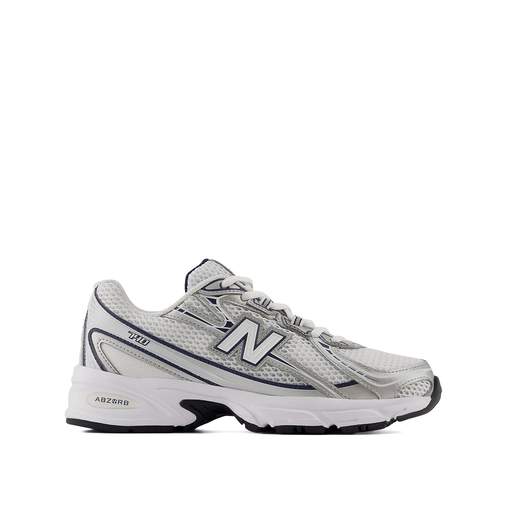 NEW BALANCE U740WN2