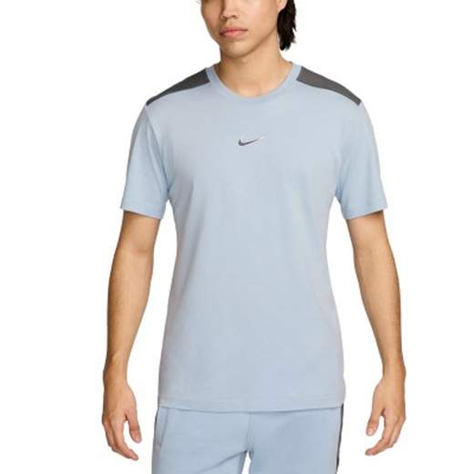 NIKE FQ8821-440