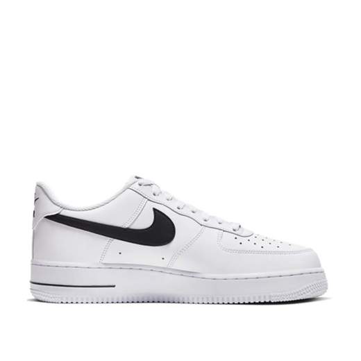 NIKE AIR FORCE 1 '07