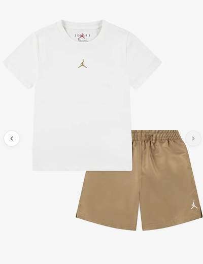 AIR JORDAN 85D907-J34