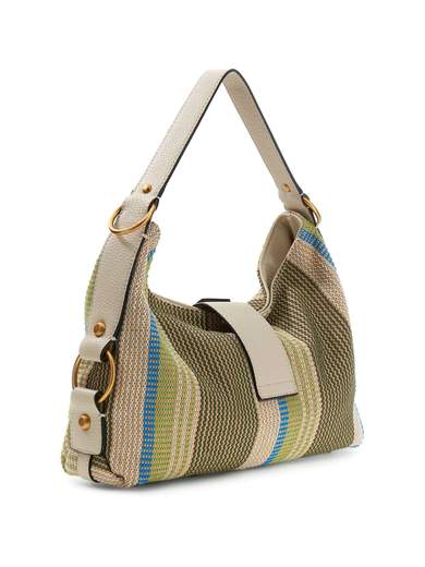 GUESS? AB930818
