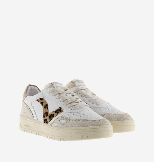 VICTORIA 1985 1257124