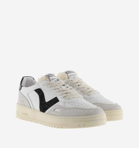 VICTORIA 1985 1257124