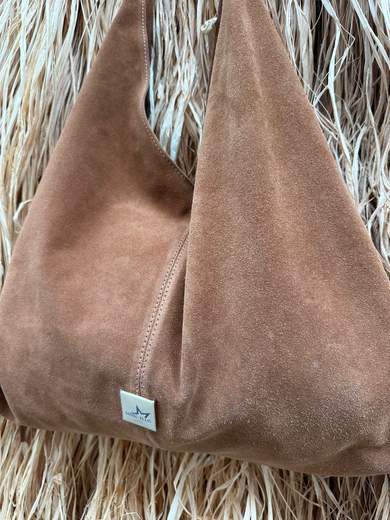 MARC ELLIS REANNA M CM FR