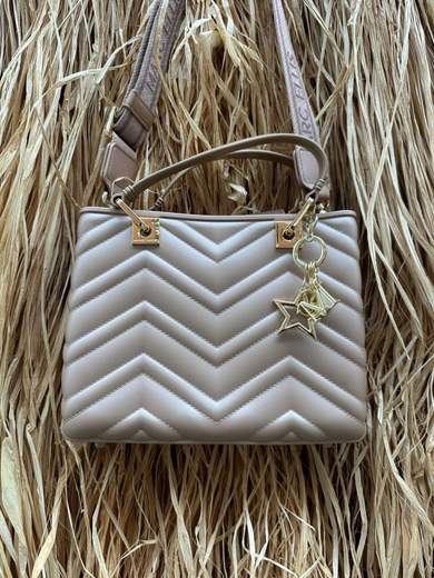 MARC ELLIS FLAT KRISSY WAVE M