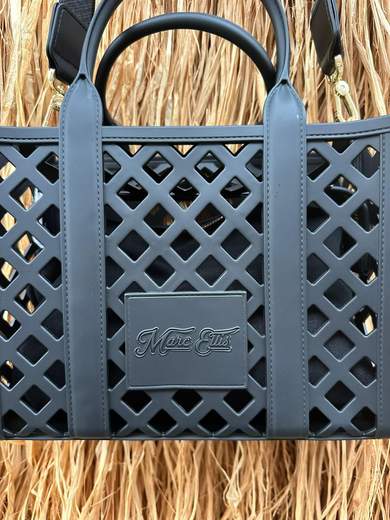 MARC ELLIS FLAT PLOT