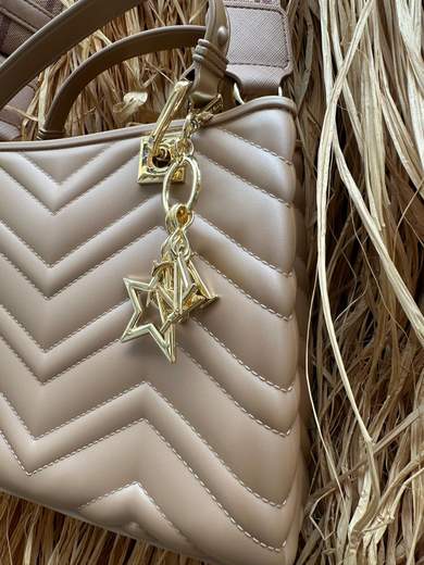 MARC ELLIS FLAT KRISSY WAVE M