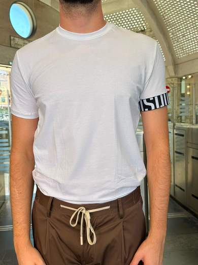 DSQUARED2 D9M3S5980