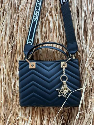 MARC ELLIS FLAT KRISSY WAVE M