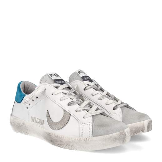 UMA PARKER SUPER MOON BLUE SKY