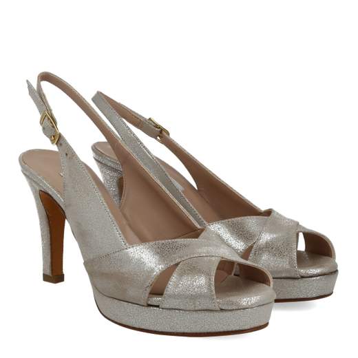 SANDALO CHANEL SPUNTATO CON PLATEAU
L'AMOUR