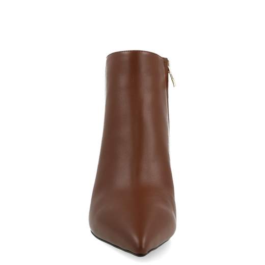 SHOPTHESHOES 215.02.25VT.CU