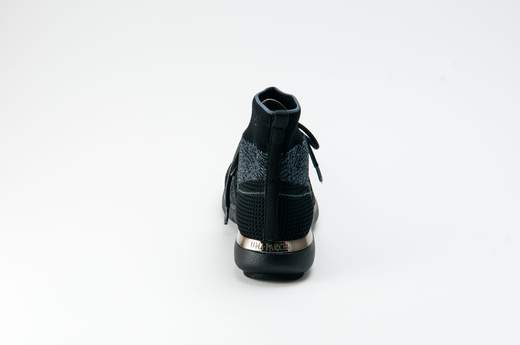 UMA PARKER 280218FK