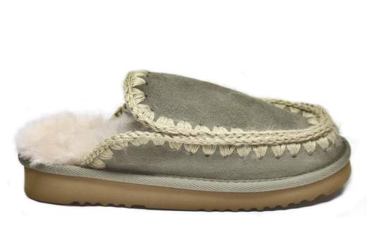 MOU SLIPPER