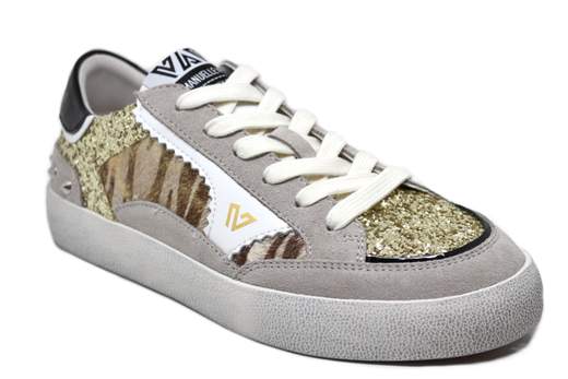 EMANUELLE VEE SOLEDAD